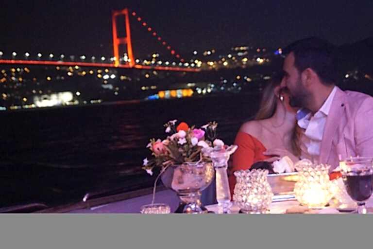 bosphorus-cruise-in-istanbul-strait Bosphorus Cruise In Istanbul Strait